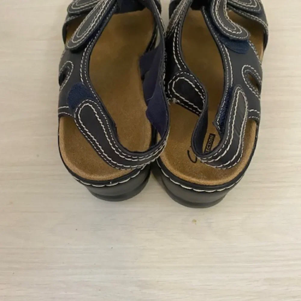 Clarks Womens Black Lexi Walnut Q Platform, size 10M